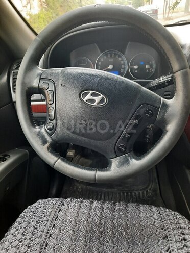 Hyundai Santa Fe-4