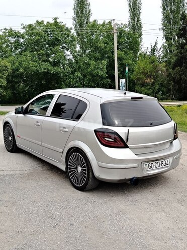 Opel Astra-7