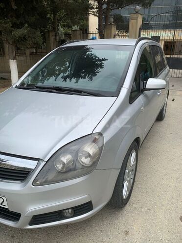 Opel Zafira-3