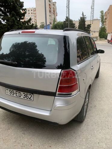 Opel Zafira-7