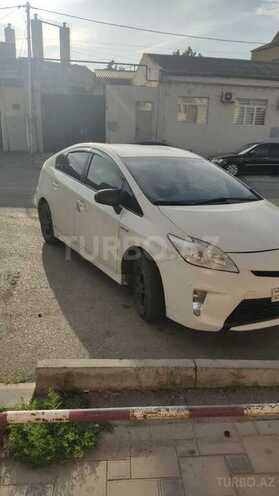 Toyota Prius-1