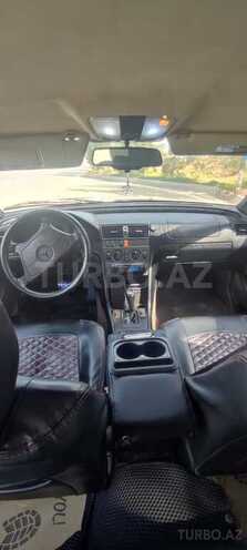 Mercedes C 200-10