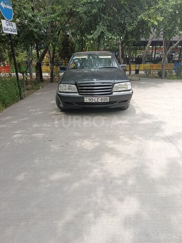 Mercedes C 200-1