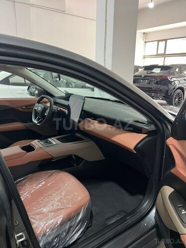 Changan Qiyuan A05-13
