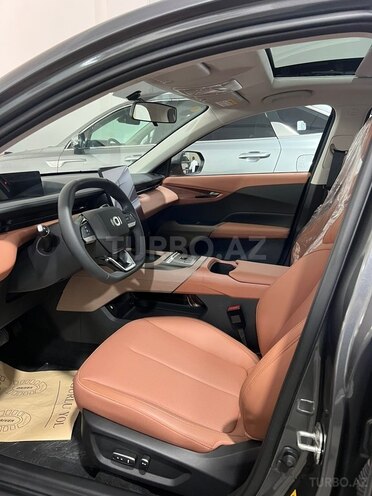 Changan Qiyuan A05-11