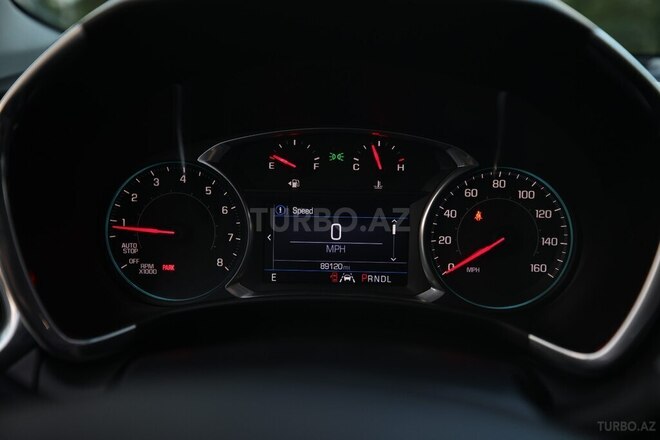 Chevrolet Equinox-12