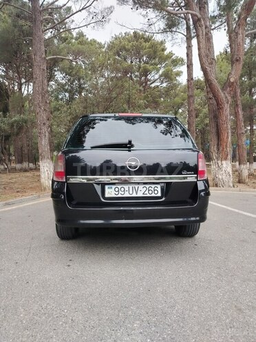 Opel Astra-10