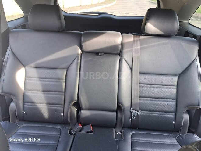 Kia Sorento-10