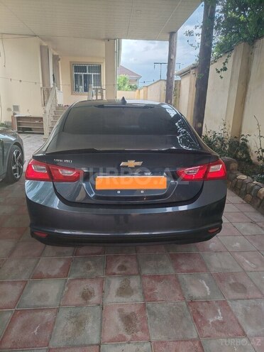 Chevrolet Malibu-2