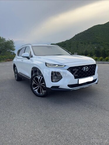 Hyundai Santa Fe-1
