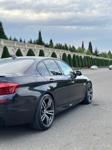 BMW 528-5