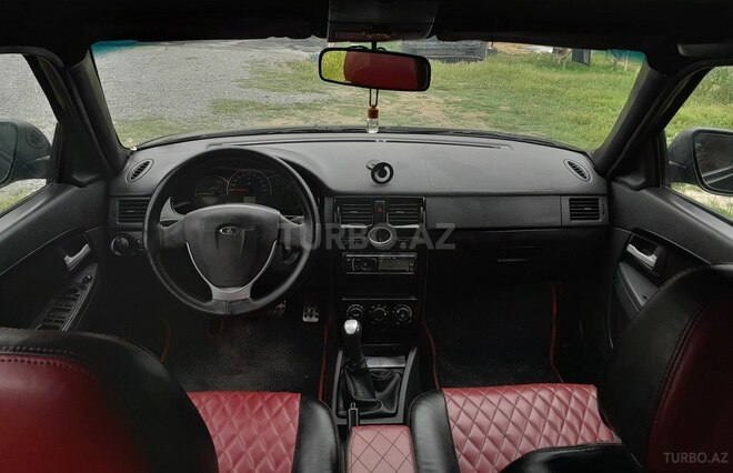LADA (VAZ) Priora 2012, 210,000 km - 1.6 л - Saatlı