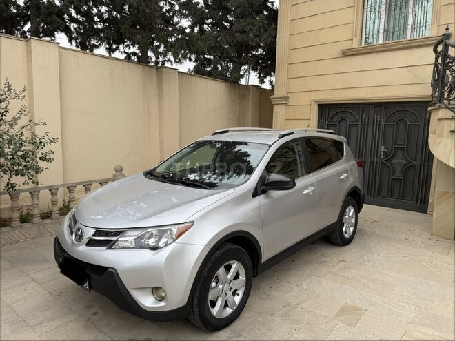 Toyota RAV4-2