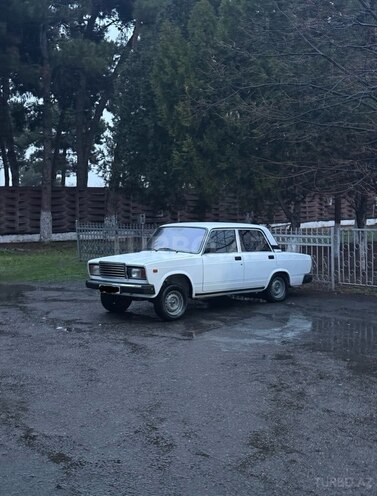 LADA (VAZ) 2107-6
