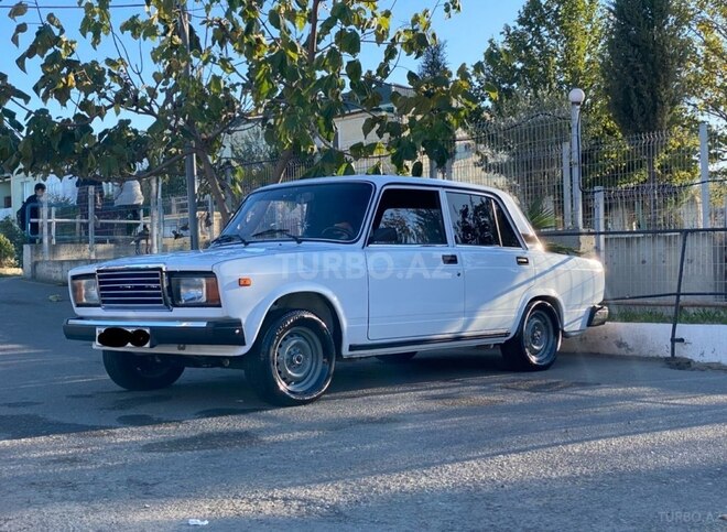 LADA (VAZ) 2107-3