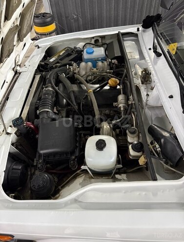 LADA (VAZ) 2107-21