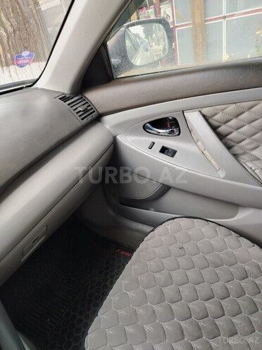 Toyota Camry-2