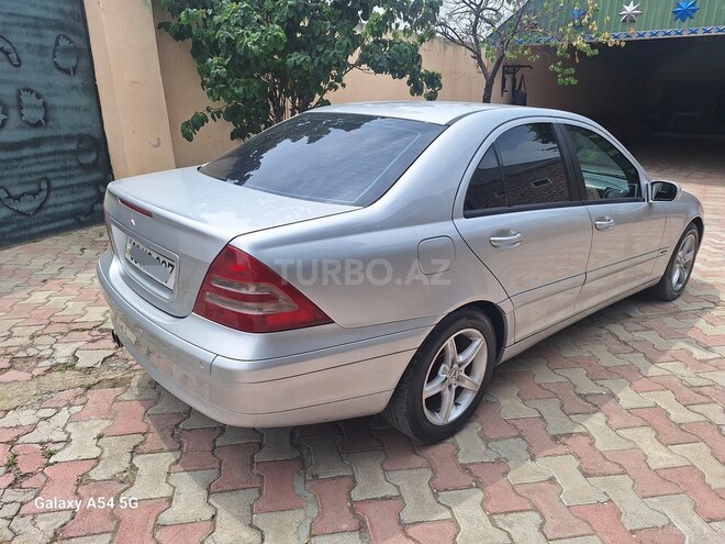 Mercedes C 200-4