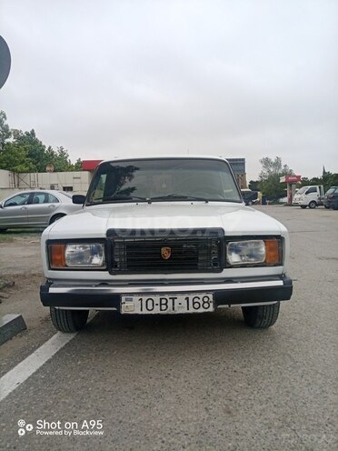 LADA (VAZ) 2107-1