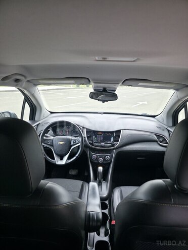 Chevrolet Trax-11