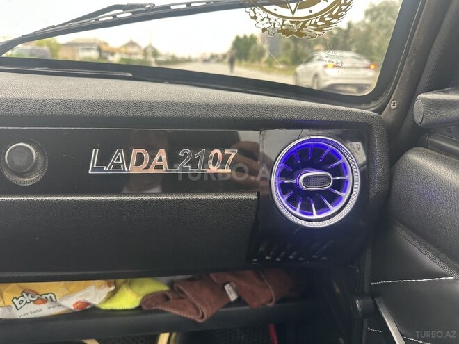 LADA (VAZ) 2107-15