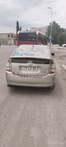 Toyota Prius-2