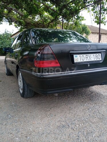 Mercedes C 180-5