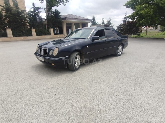 Mercedes E 200-7