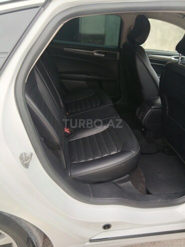 Ford Fusion (North America)-9