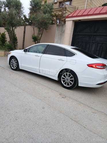 Ford Fusion (North America)-4