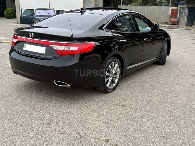 Hyundai Azera-6
