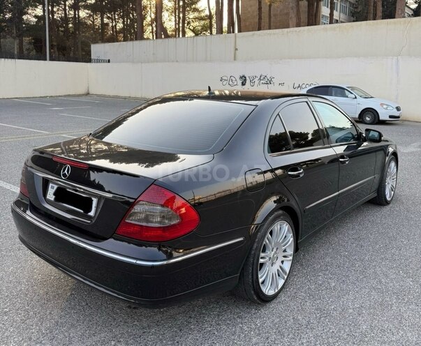 Mercedes E 220-6