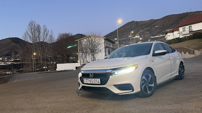 Honda Insight-6