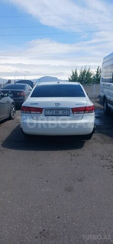 Hyundai Sonata-5