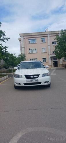 Hyundai Sonata-1