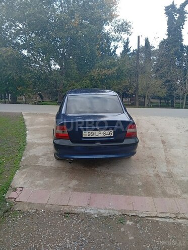 Opel Vectra-3