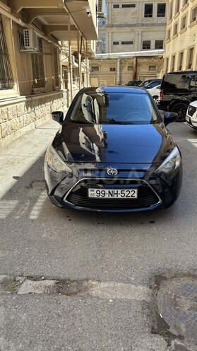 Toyota Yaris-1