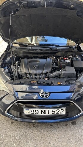 Toyota Yaris-2