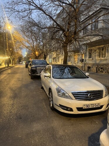 Nissan Teana-2