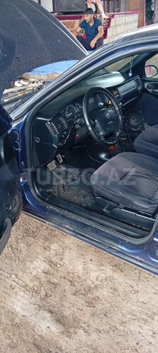 Opel Vectra-8