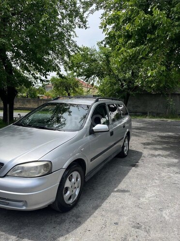 Opel Astra-7