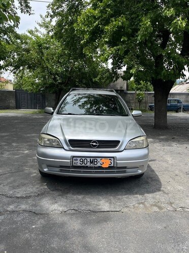 Opel Astra-1