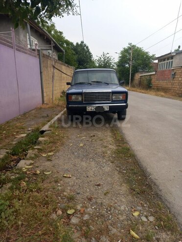 LADA (VAZ) 2107-2