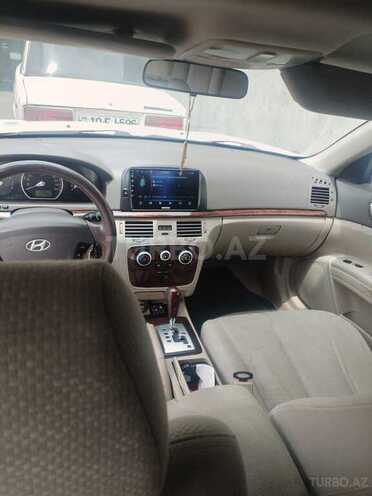 Hyundai Sonata-5