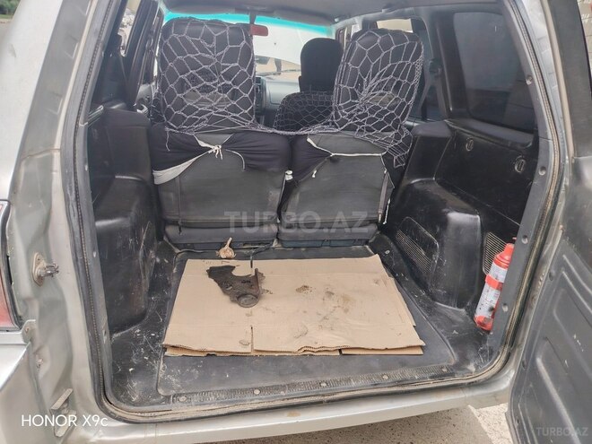 Toyota RAV4-7