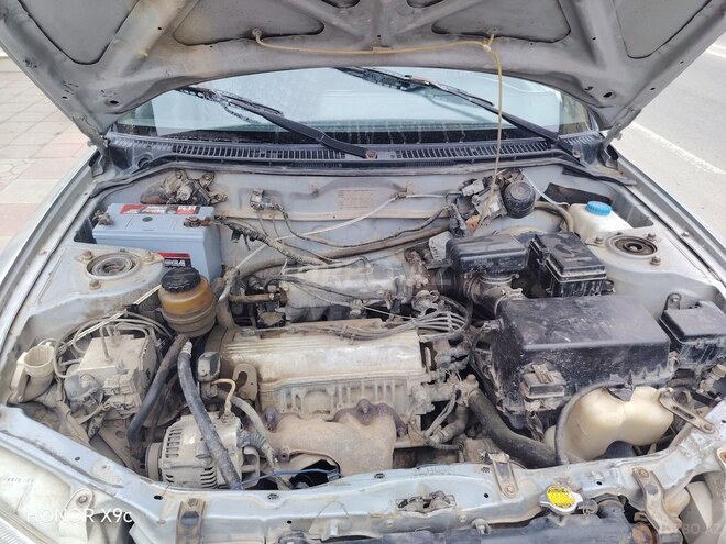 Toyota RAV4-8