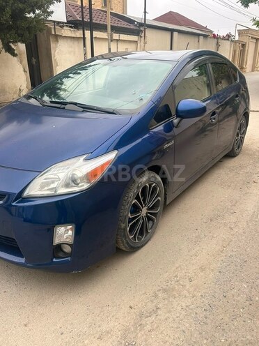 Toyota Prius-6
