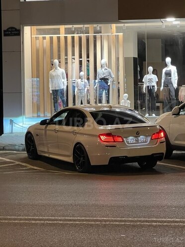 BMW 528-12