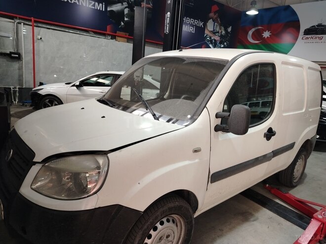 Fiat Doblo-1