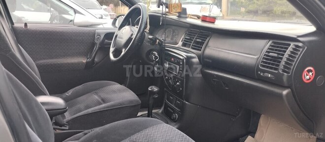 Opel Vectra-8
